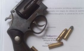 Suspeito de roubar motorista no Caminho das Árvores é preso portando arma