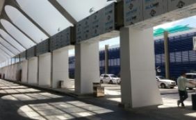 Prática abusiva de estacionamento da Rodoviária é repetida no aeroporto