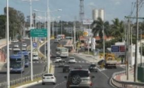 Homem é morto a tiros no bairro da Boca do Rio