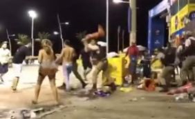 Policial agride folião com cone durante pré-carnaval na Barra; PM investiga