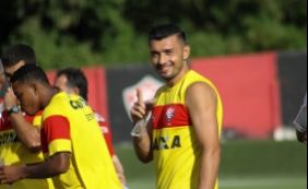 Com Dátolo vetado, Vitória relaciona jogadores para jogo contra o Bragantino