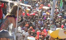 Ivete homenageia Daniela Mercury na Barra: “Rainha máxima”
