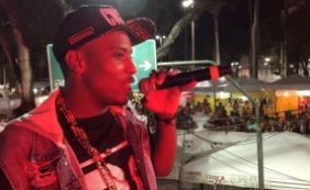 "Emocionante", diz MC Beijinho sobre primeiro show no Carnaval