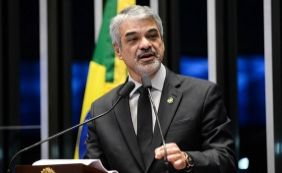 Senador diz que governo Temer agrava a crise e aposta em Lula em 2018