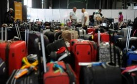 Justiça suspende cobrança de tarifa extra para despacho de mala em voos