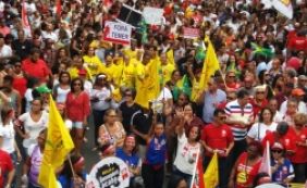 Ato contra reforma da Previdência leva 50 mil pessoas às ruas do Campo Grande