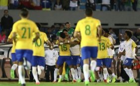 Paulinho faz três e Brasil goleia o Uruguai fora de casa por 4 a 1