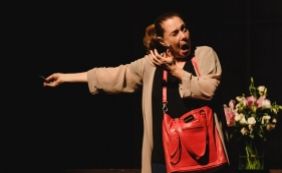 Elizabeth Savalla apresenta peça A.M.A.D.A.S neste fim de semana