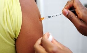 23 postos de saúde intensificam vacinação contra febre amarela em Salvador