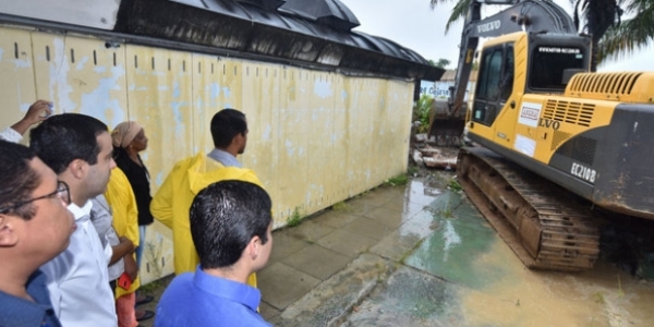 ACM Neto determina reconstrução de escola danificada em Boca da Mata
