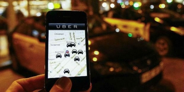 Projeto que regula Uber é aprovado pela Câmara; entenda