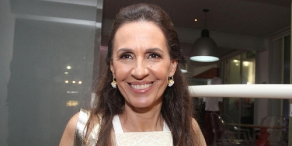 Vereador quer conceder título de cidadã soteropolitana a Flora Gil