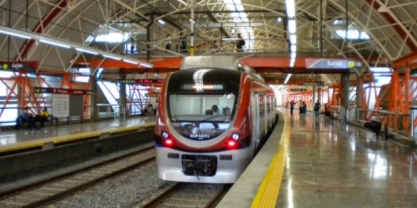 Vereador propõe que estações do metrô e de ônibus tenham Wi-Fi