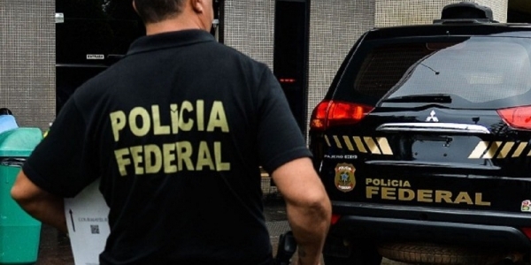 Operação contra tráfico internacional de drogas é deflagrada pela PF