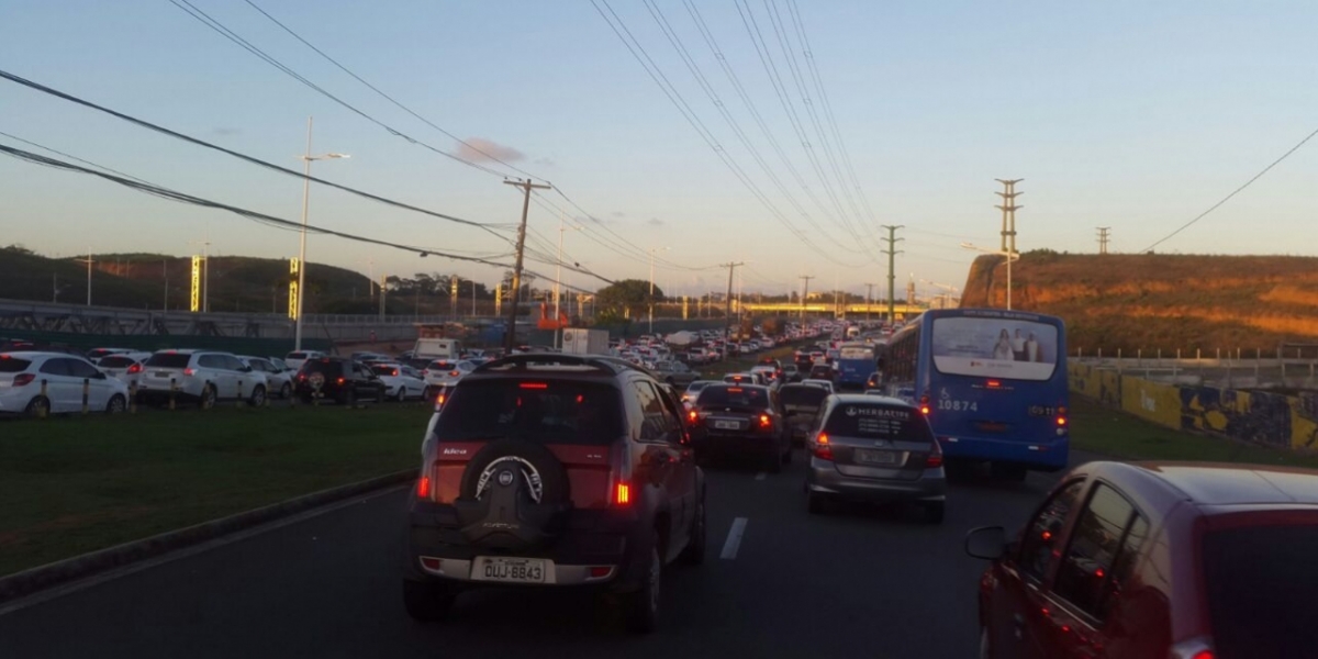 Av. Paralela e Tancredo Neves são interditadas a partir desta segunda