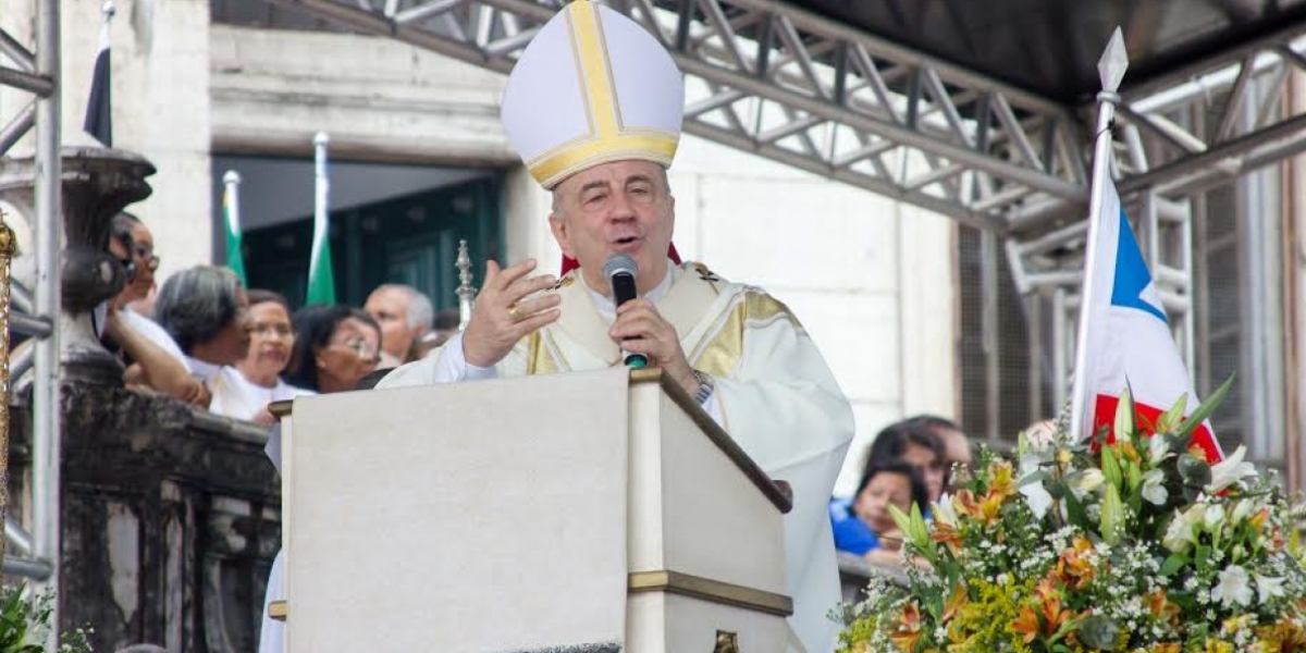 Arcebispo alerta sobre egocentrismo e diz que mundo caminha para \'algo terrível\' 
