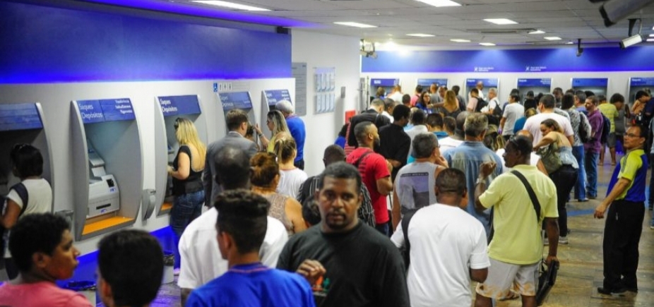 Caixa Econômica já pagou mais de R$ 12,3 bilhões das contas inativas do FGTS