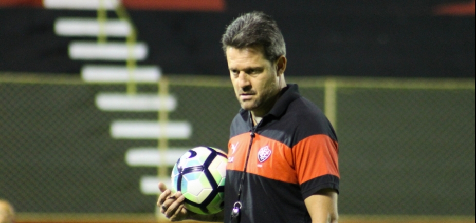 Diretoria do Vitória desconhece proposta do Inter por Argel Fucks