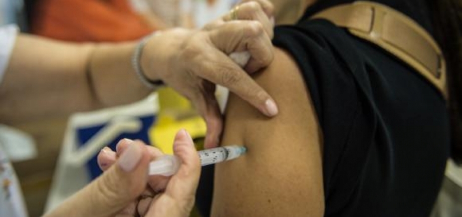 Vacinação contra gripe tem início nesta terça-feira em Salvador; alérgicos a ovo não podem ser vacinados