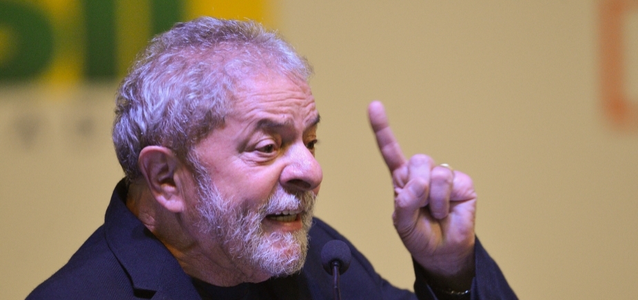 Presença de Lula em depoimentos de 87 testemunhas é exigida por Moro