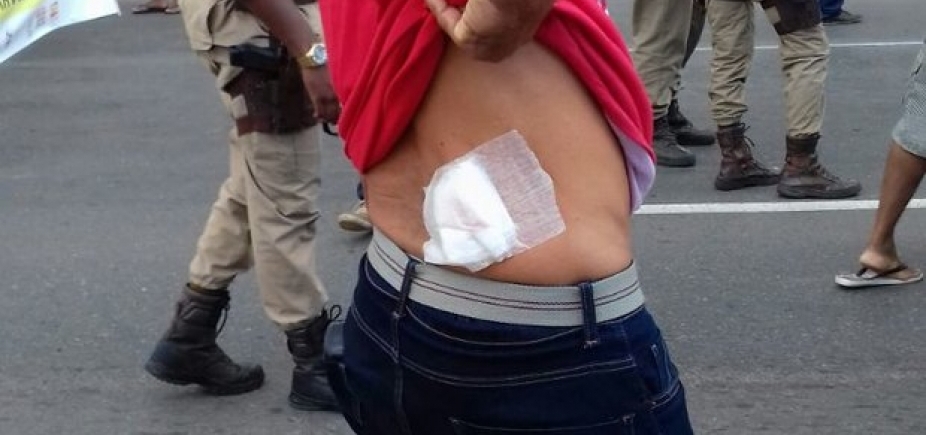 Grupo diz que polícia agiu com truculência em protesto na BA-099; PM nega