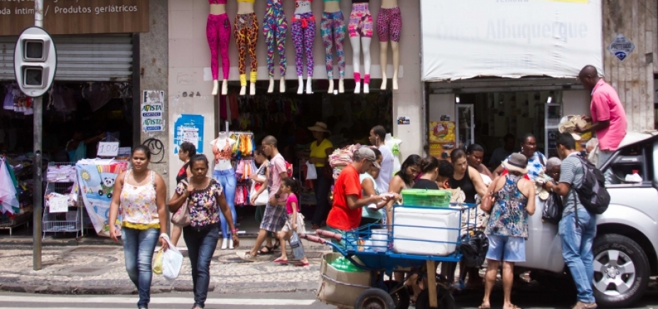 Paralisação não afeta shoppings de Salvador; comércio de rua não funciona plenamente