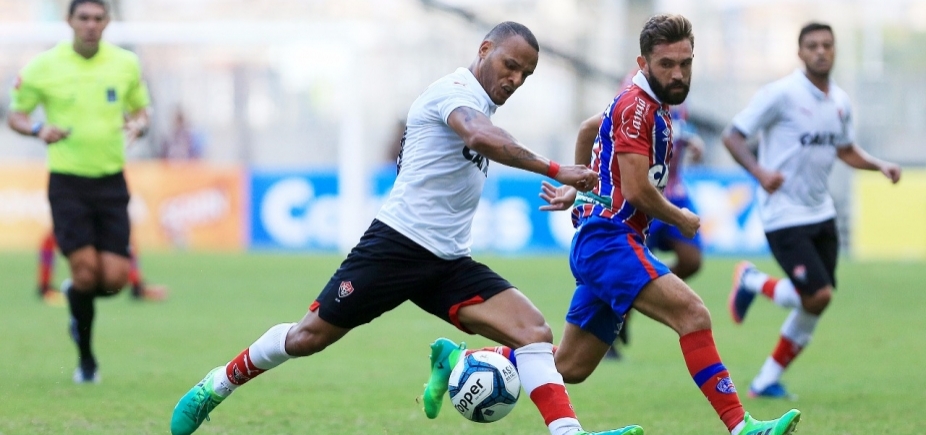 Jogadores do Vitória brigam após eliminação para o Bahia no Nordestão