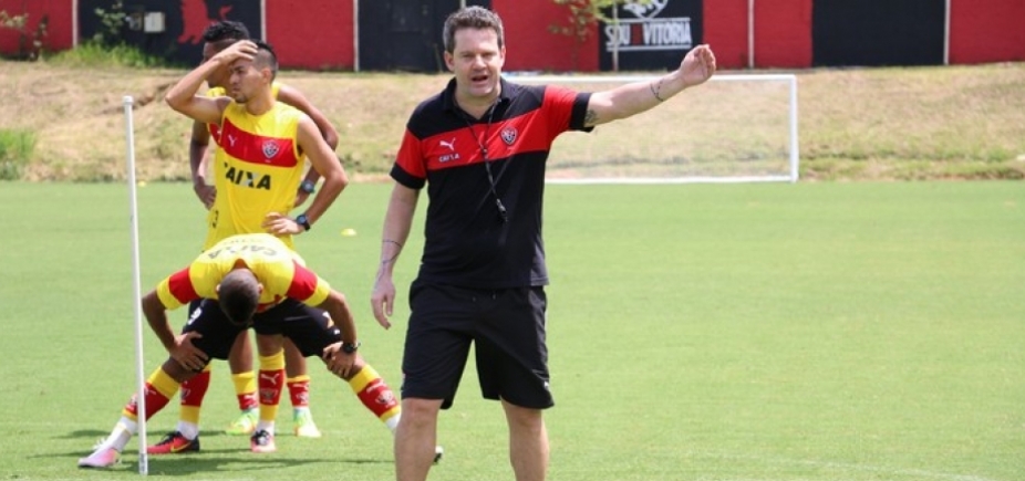 Depois de demissão, Argel divulga carta de despedida: “Houve esforço”