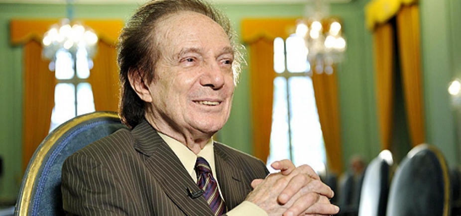 Membro da ABL e ex-ministro, Eduardo Portella morre aos 88 anos