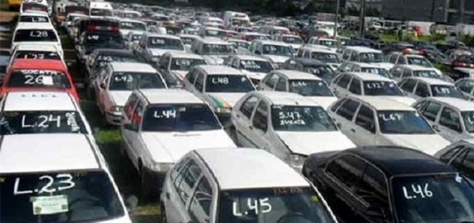 Leilão da Transalvador terá carros e sucatas por lance mínimo de R$ 100