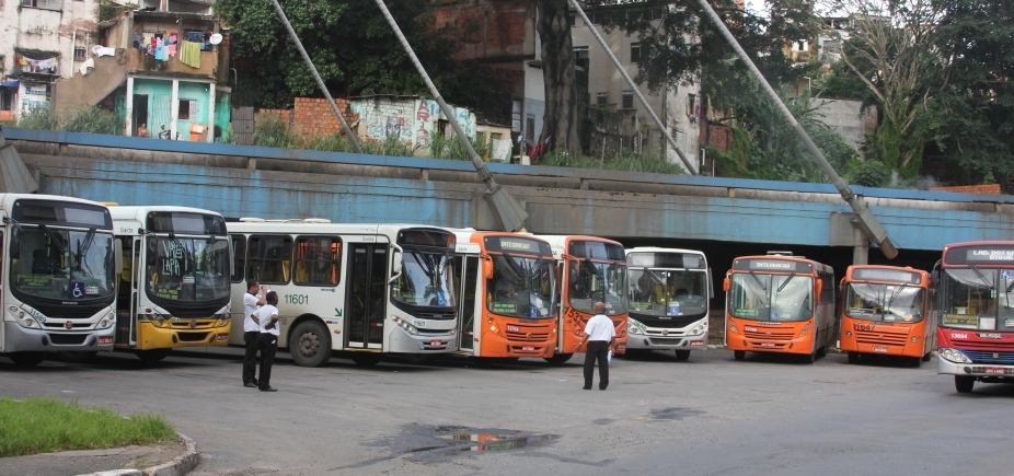 Empresas de ônibus de Salvador funcionam no vermelho e reclamam de prejuízo de mais de R$ 40 milhões 