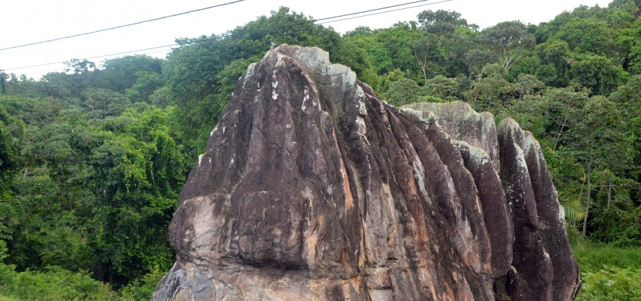 Pedra de Xangô é tombada nesta quinta: \'Reforçando história e tradição\', diz FGM