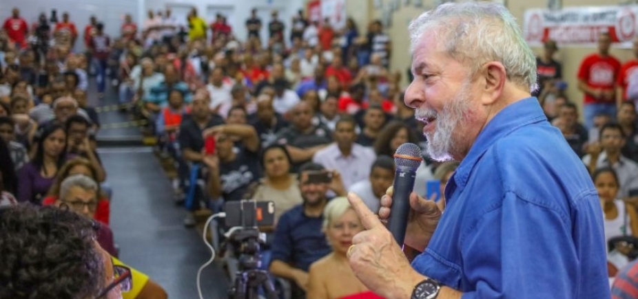 Tribunal dispensa Lula de comparecimento obrigatório nos 87 depoimentos de defesa