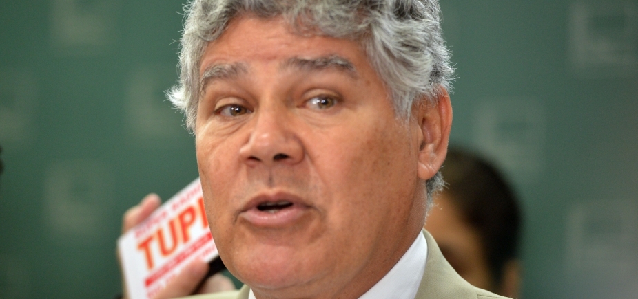 Cotado para disputar presidência pelo PSOL, Alencar diz: \'Estamos debatendo\'