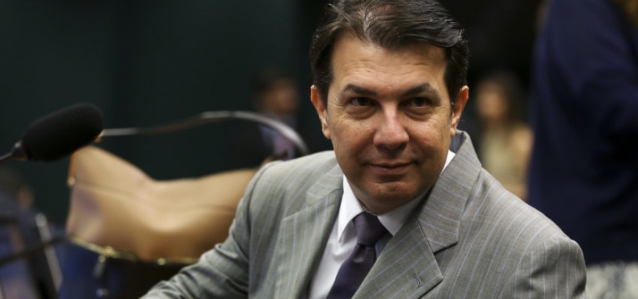 Deputados rejeitam destaque e mantêm contribuição de trabalhador rural 