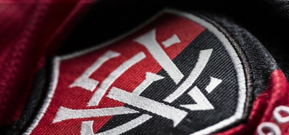 Suposta nova camisa do Vitória cai nas redes sociais; veja