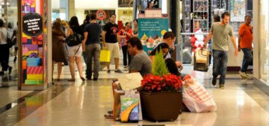 Impostos embutidos em presentes do Dia das Mães chegam a quase 80%, diz pesquisa