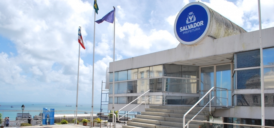 Com arquitetura moderna de Lelé, Palácio Thomé de Souza completa 31 anos