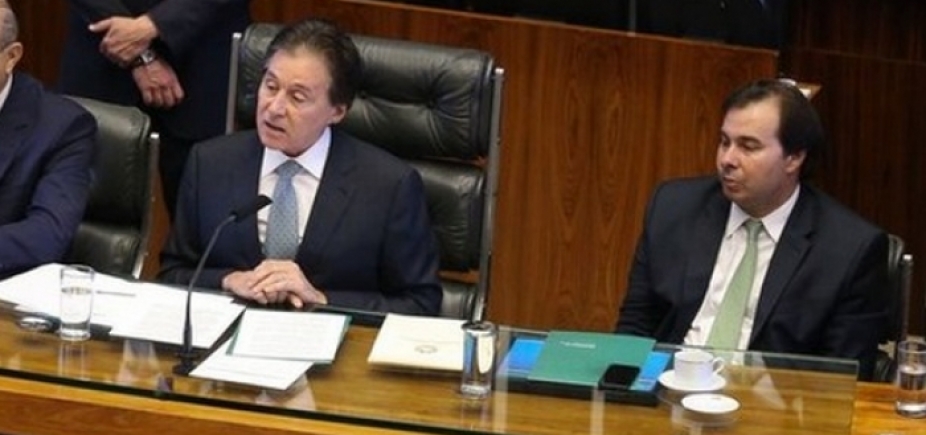 Câmara e Senado encerram sessões minutos após notícia sobre áudio de Temer