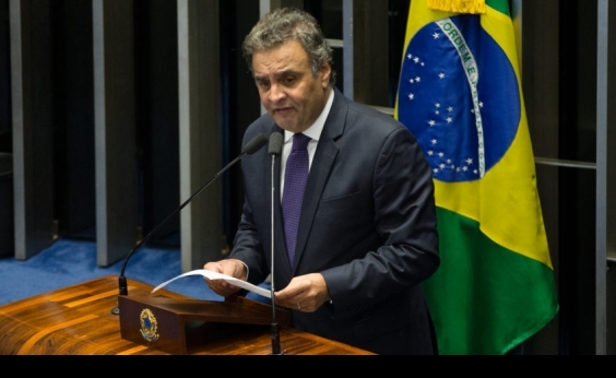 Aécio é flagrado tramando anistia ao caixa 2 e obstrução à Lava Jato
