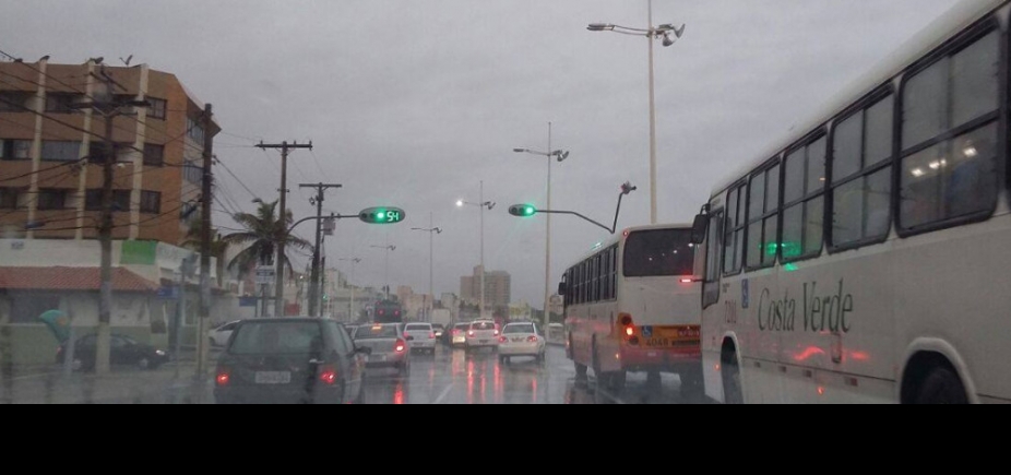 Semana começa com chuva e deve permanecer nos próximos dias; confira a previsão 