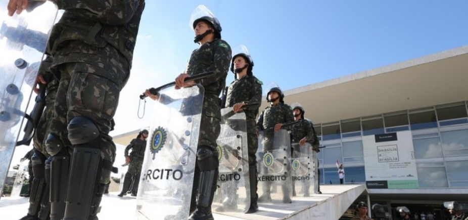 Decreto presidencial convocou 1,5 mil militares para conter manifestações em Brasília