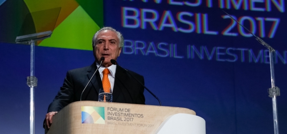Temer diz a investidores que fez “muito em pouco tempo” e critica \'medidas populistas\'