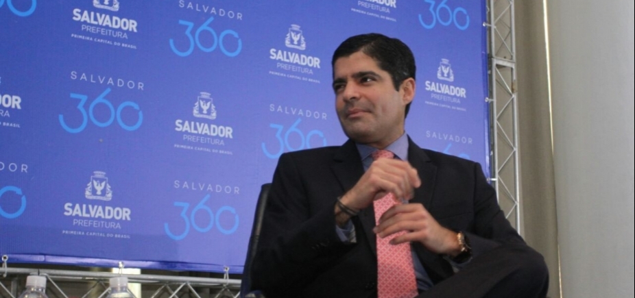 Jolivaldo Freitas: 360º. A literatura não traz desenvolvimento