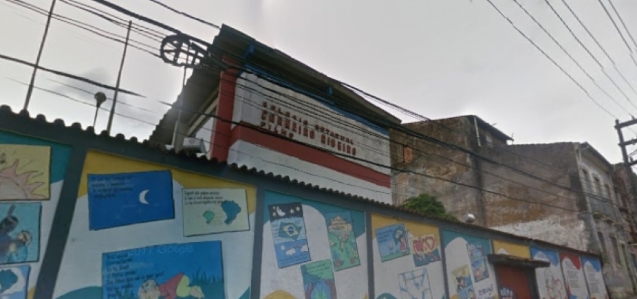 Escola na Ladeira da Soledade volta a ser interditada; aulas serão transferidas