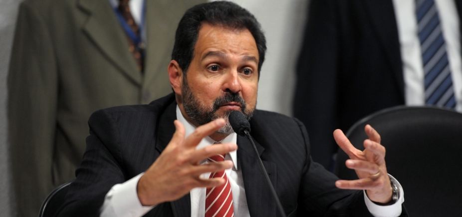 Ex-governador do DF Agnelo Queiroz é solto nesta quarta