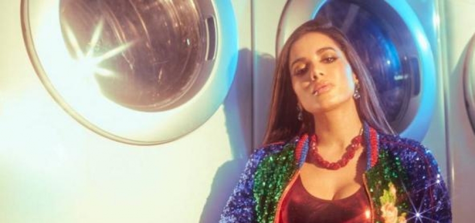 Anitta lança clipe de seu hit em espanhol \'Paradinha\'; assista