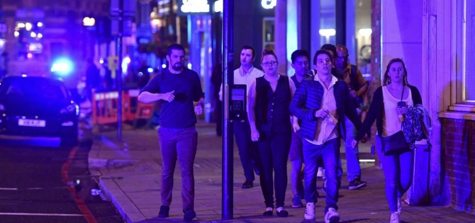 Incidente deixa feridos e fecha a London Bridge, na Inglaterra