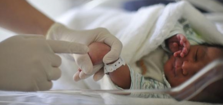 Ministério da Saúde destaca a necessidade de teste do pezinho até 5º dia de vida do bebê