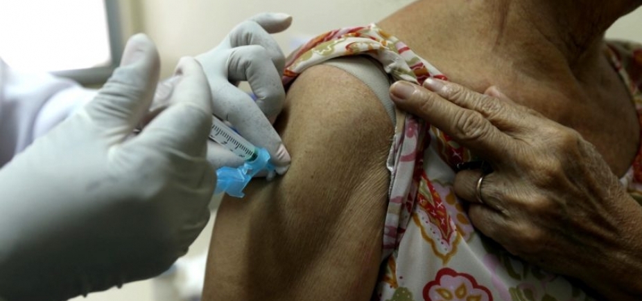 Campanha de vacinação contra gripe termina nesta sexta em Salvador